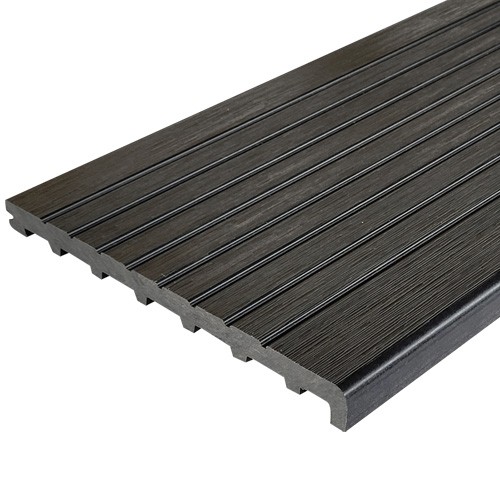 Ступень ДПК Latitudo Step-320 Графит Полнотелая купить в Энгельсе